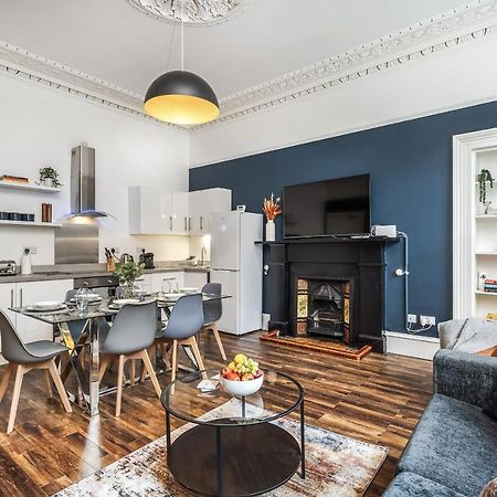 The Renfrew Residence 4-Bedroom, City Centre Glasgow Extérieur photo